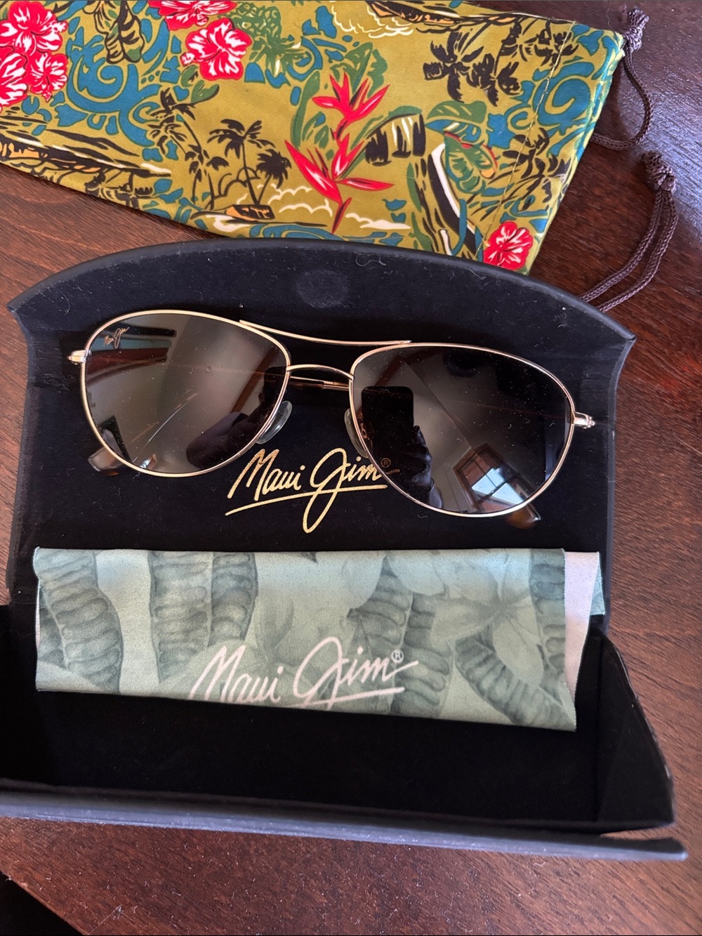 Maui Jim Men’s Aviator Sunglasses in Gold with Dark Green Lenses